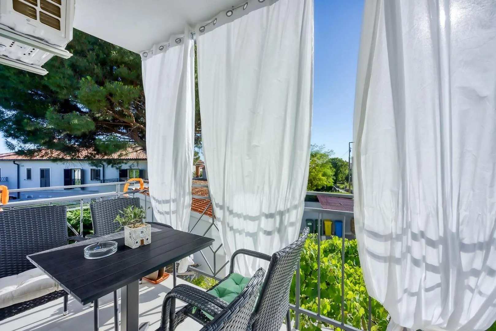 Apartment A&E With Sea View Tar-Vabriga